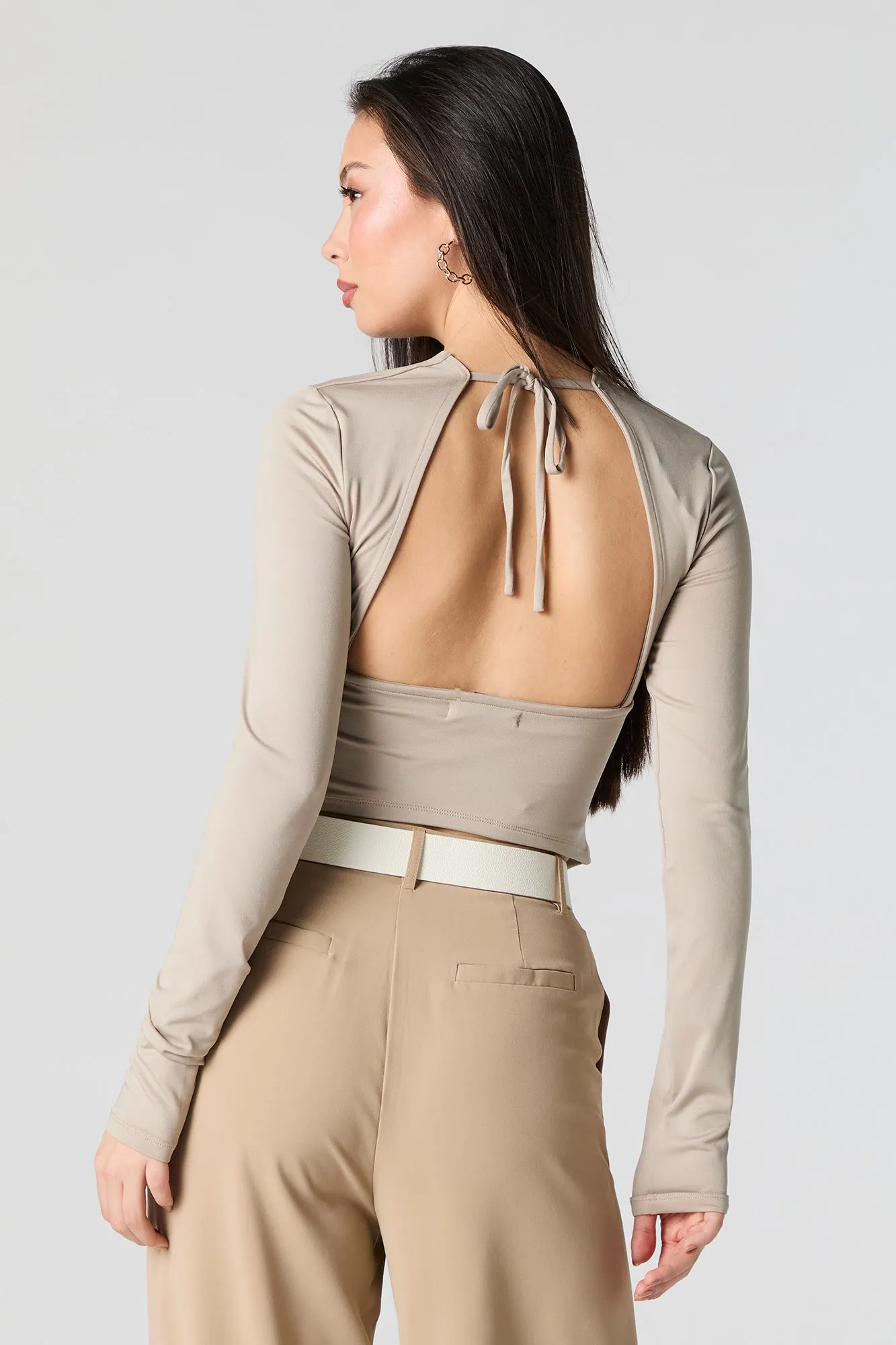 Contour Ruched Long Sleeve Top