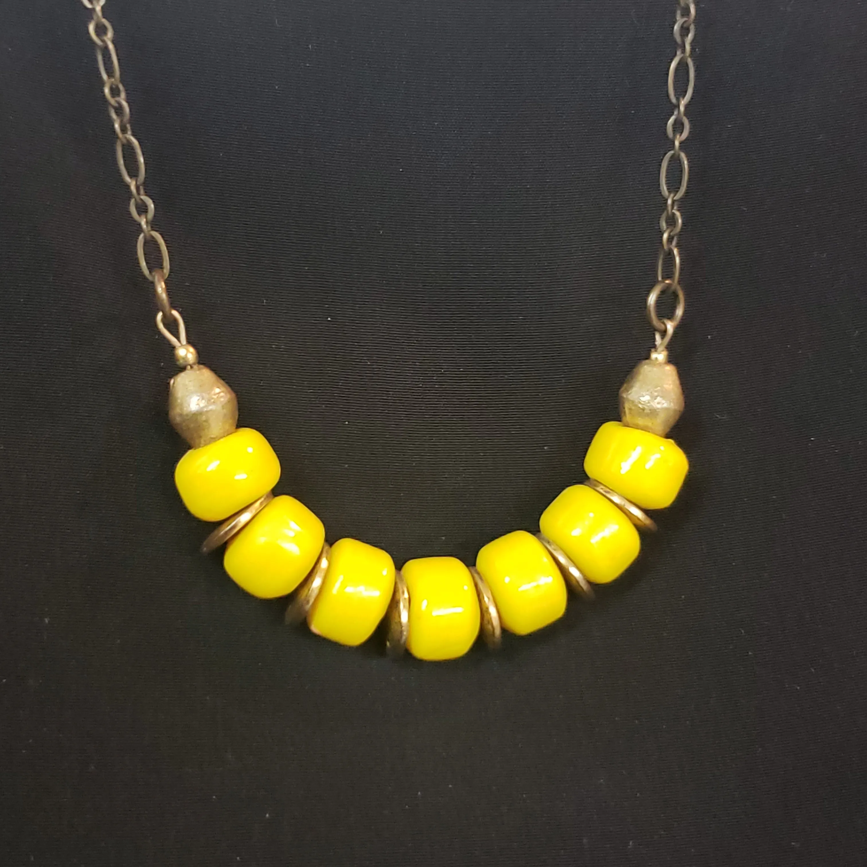 Crow Bead Layer Necklace - Yellow