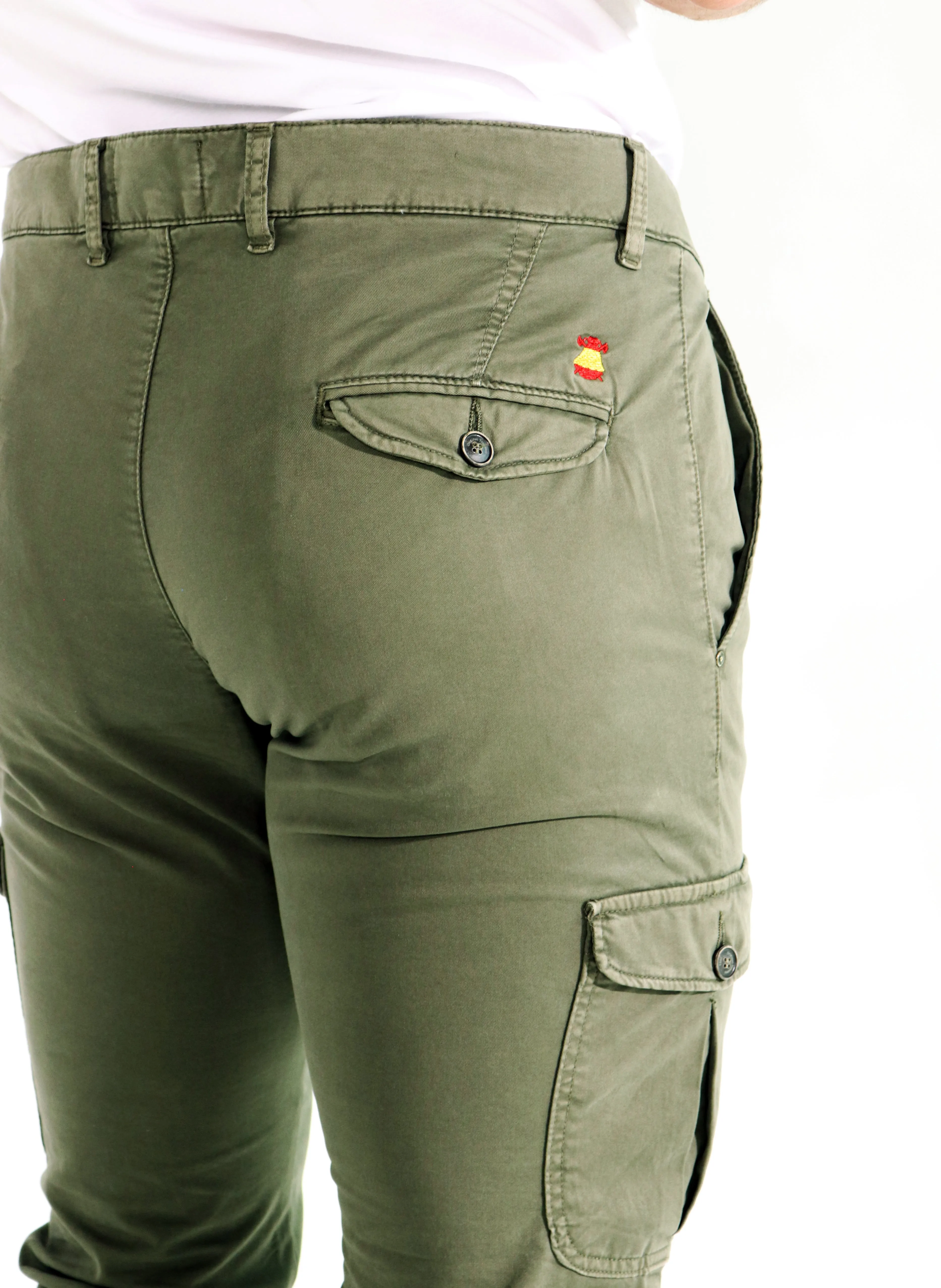 Pantalón Cargo Kaki Hombre Logo Espaa