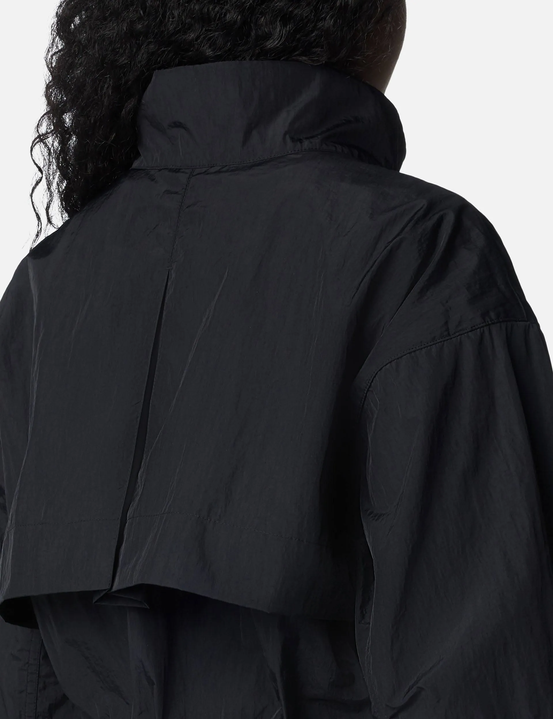 Paracutie Anorak Windbreaker - Black