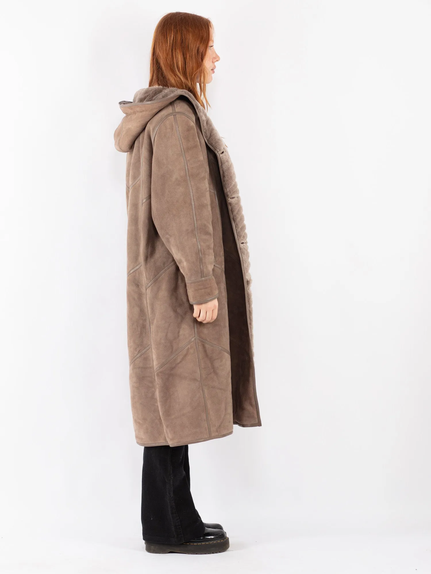 Vintage 80's Women Hooded Sheepskin Long Coat in Beige