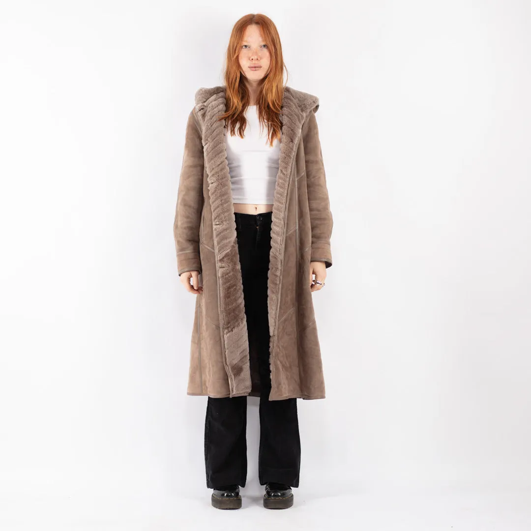 Vintage 80's Women Hooded Sheepskin Long Coat in Beige