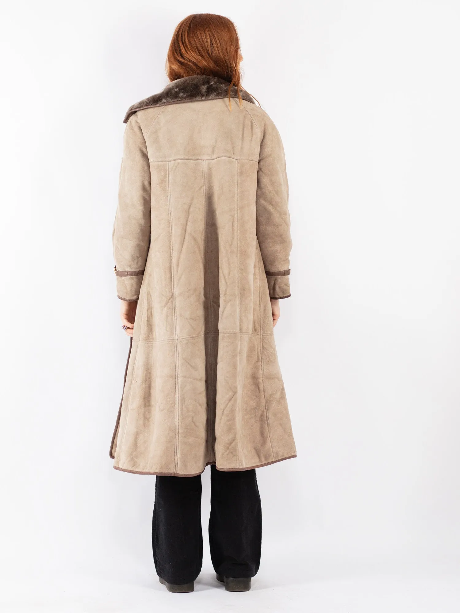 Vintage 80's Women Sheepskin Coat in Beige