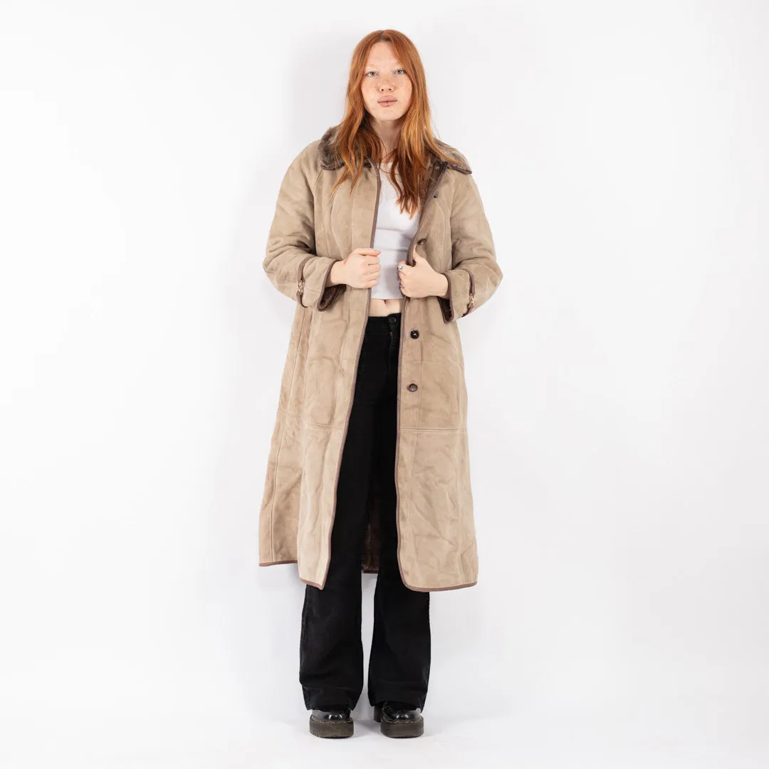 Vintage 80's Women Sheepskin Coat in Beige